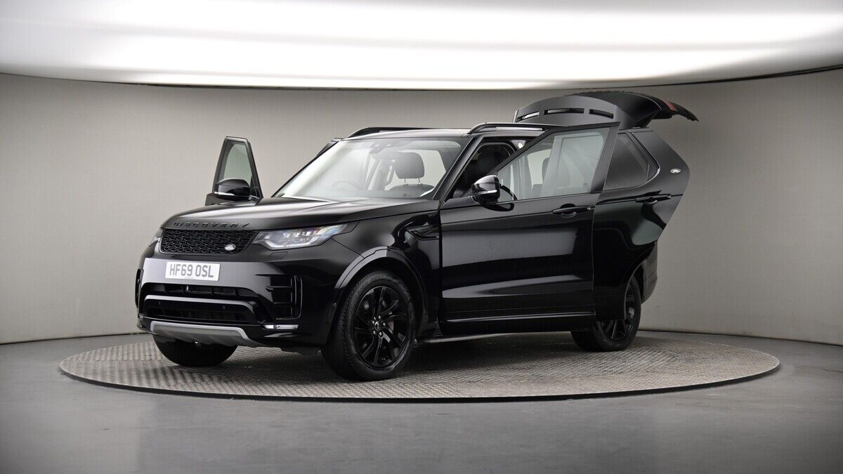 More views of Land Rover Discovery
