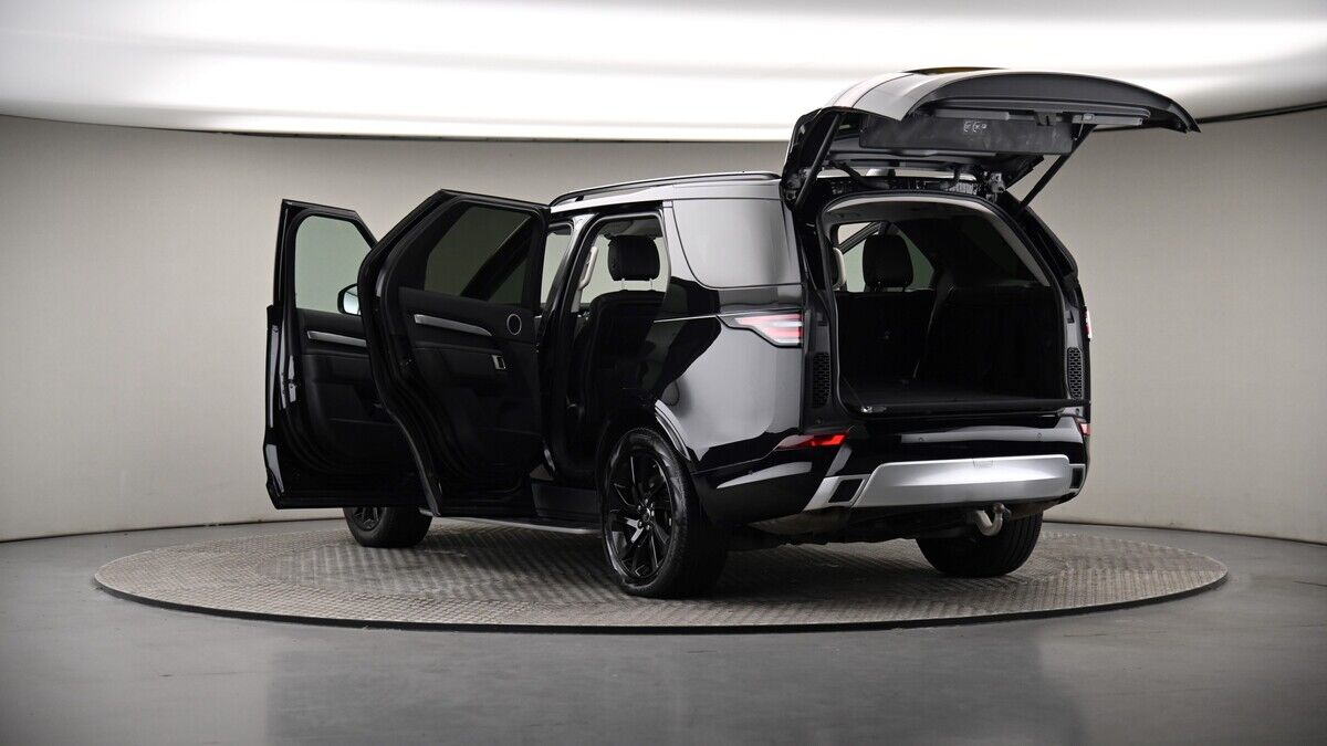 Land Rover Discovery Image 8