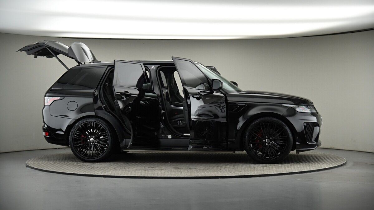 More views of Land Rover Range Rover Sport