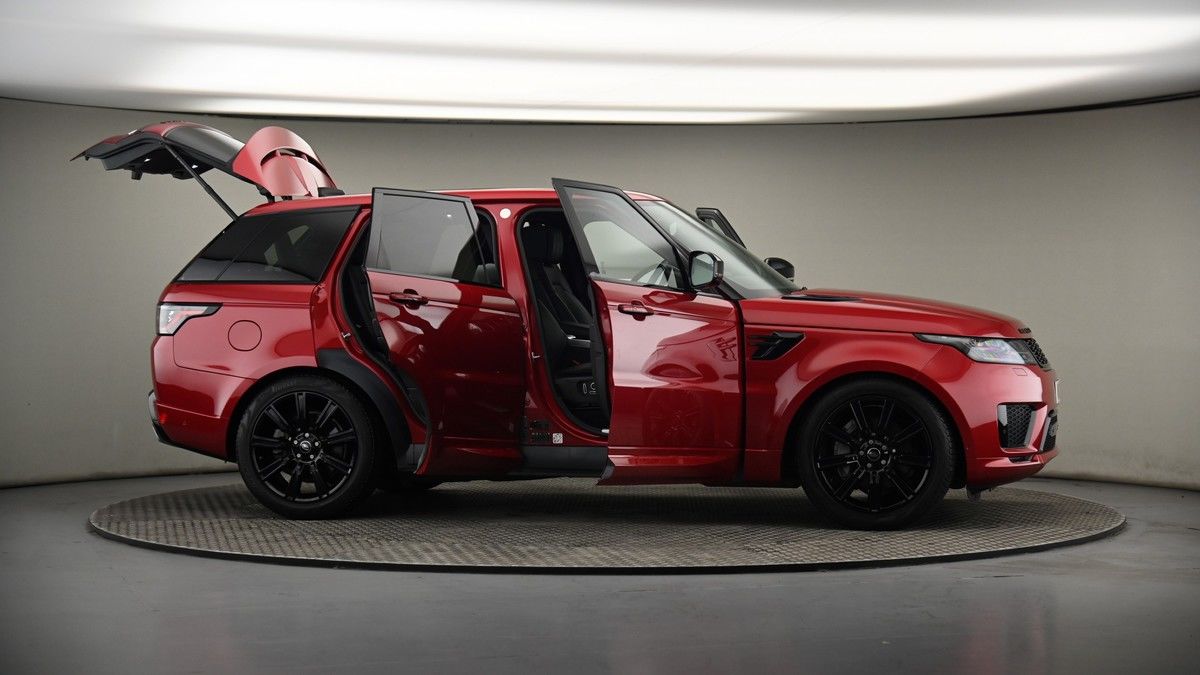 More views of Land Rover Range Rover Sport