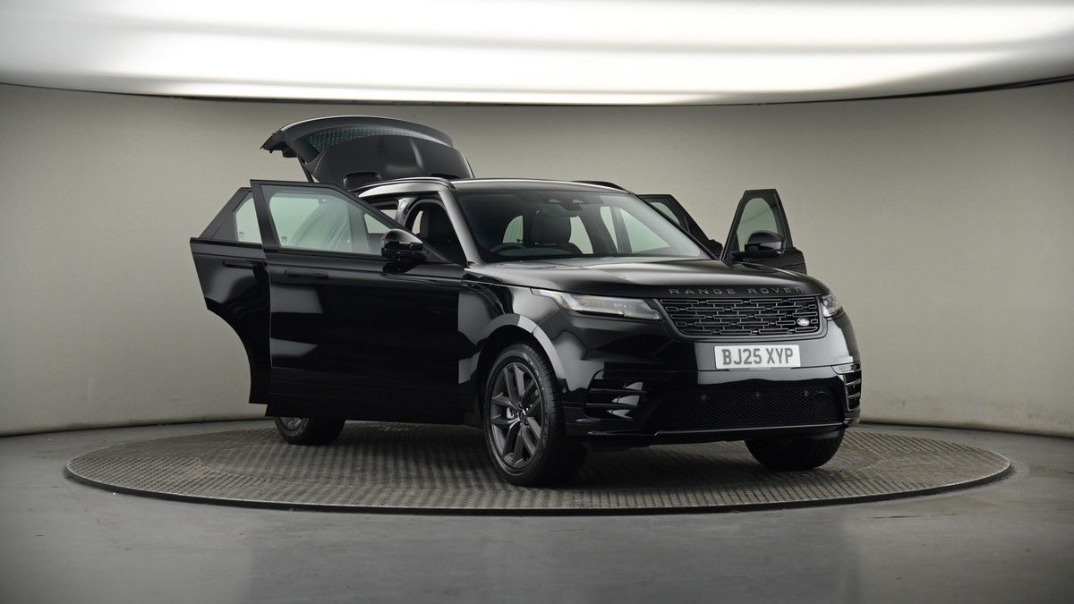 More views of Land Rover Range Rover Velar