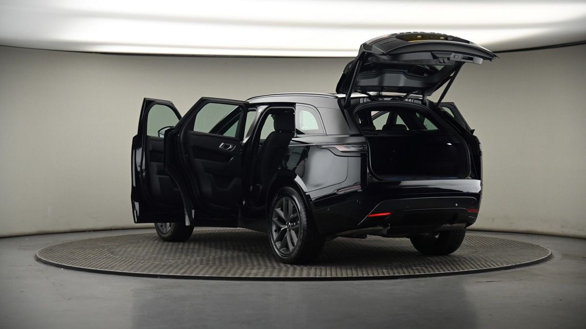 Land Rover Range Rover Velar Image 8