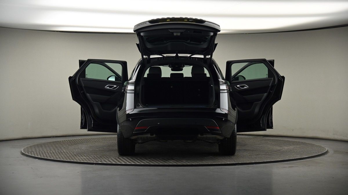 More views of Land Rover Range Rover Velar