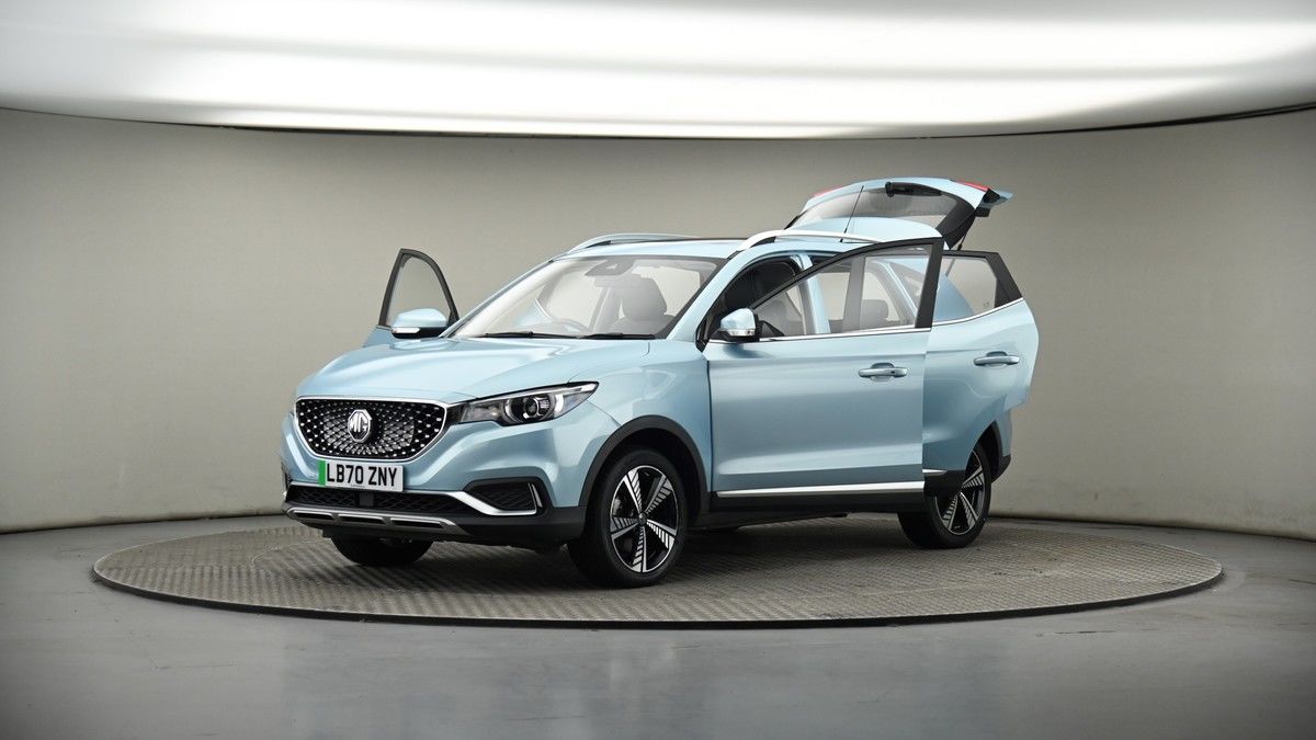 More views of MG MG ZS