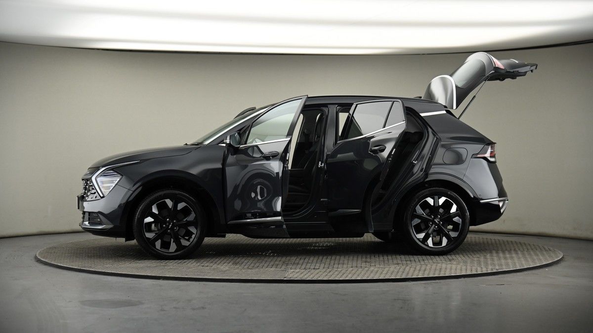 More views of Kia Sportage