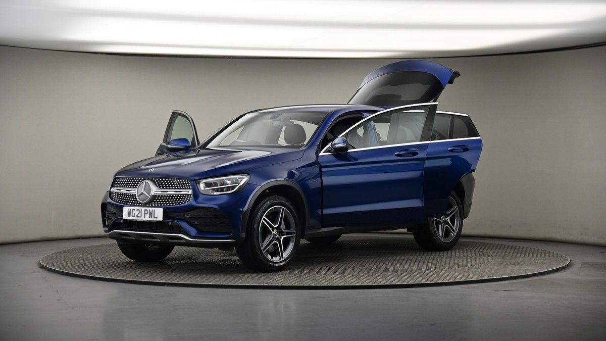 More views of Mercedes-Benz GLC