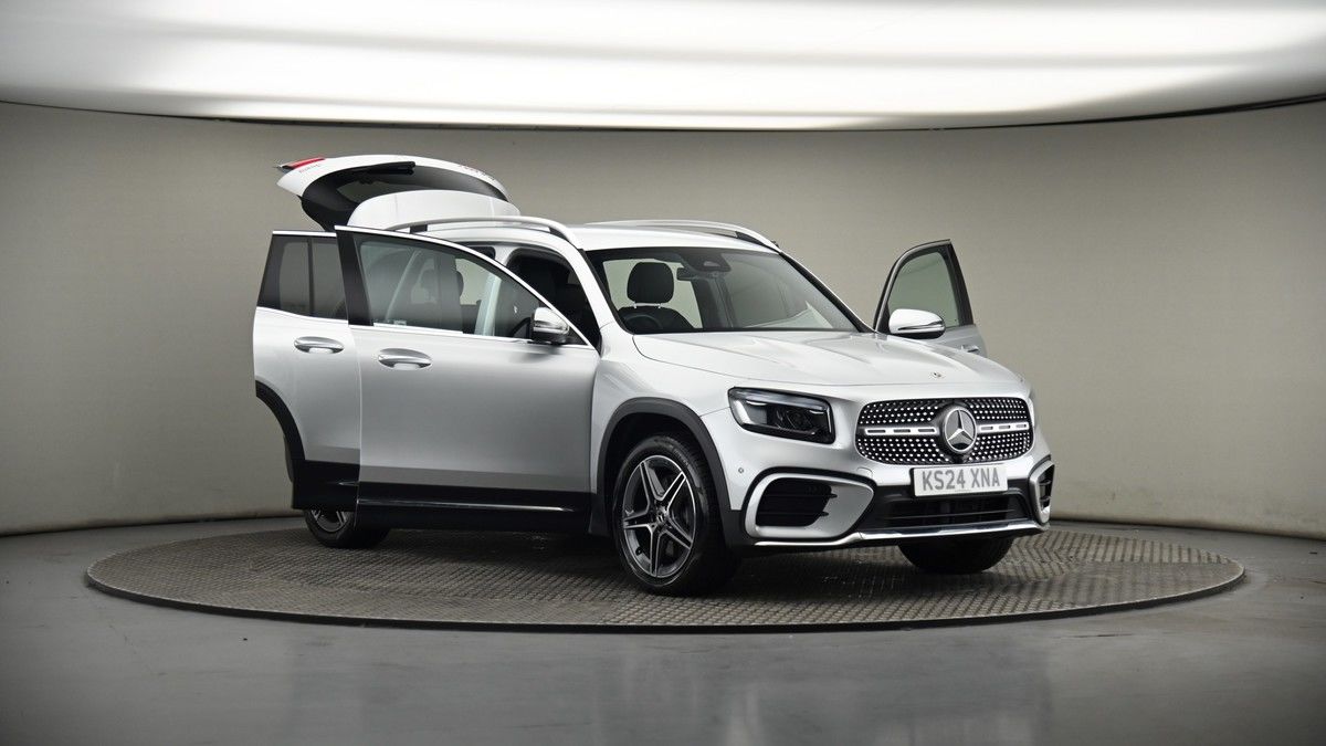 More views of Mercedes-Benz GLB