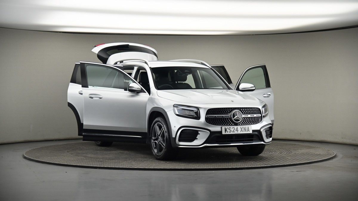 More views of Mercedes-Benz GLB