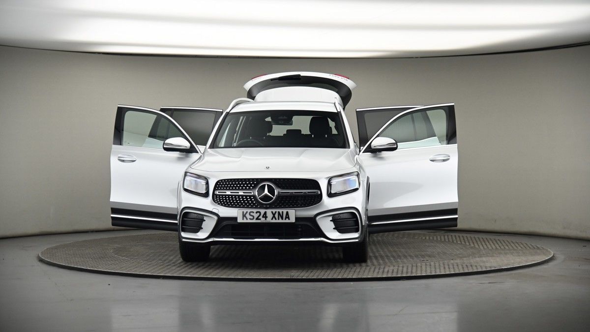 More views of Mercedes-Benz GLB