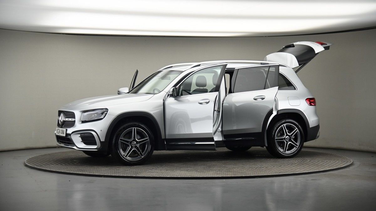 More views of Mercedes-Benz GLB