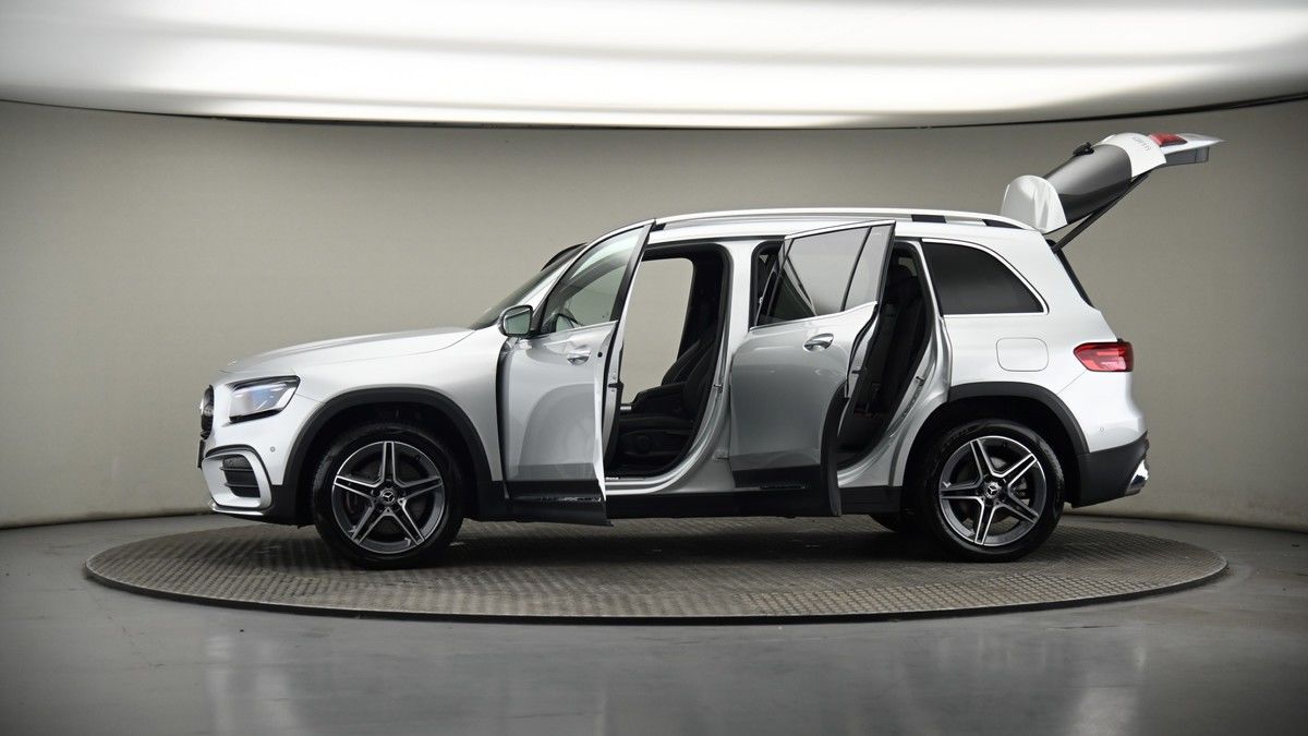 More views of Mercedes-Benz GLB