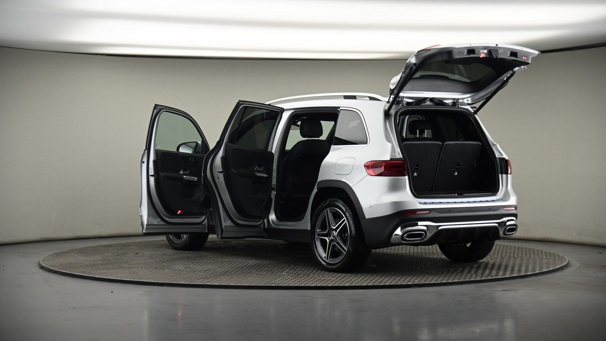More views of Mercedes-Benz GLB