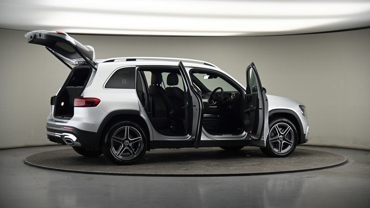 More views of Mercedes-Benz GLB