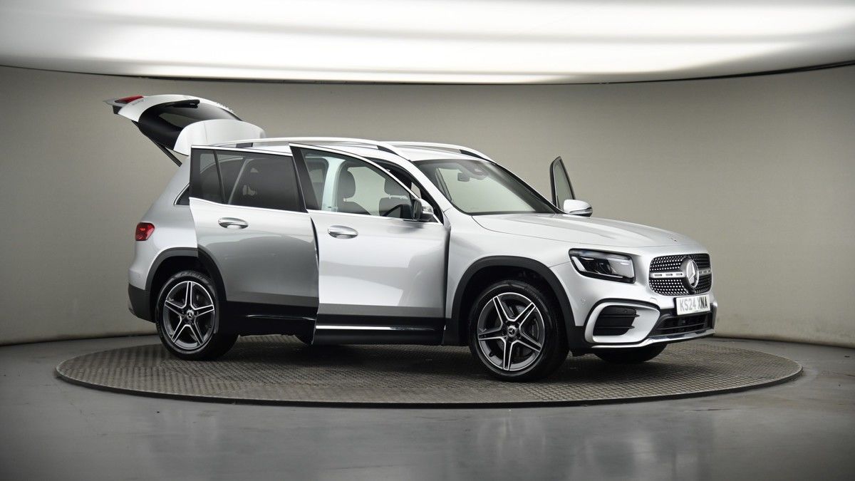 More views of Mercedes-Benz GLB