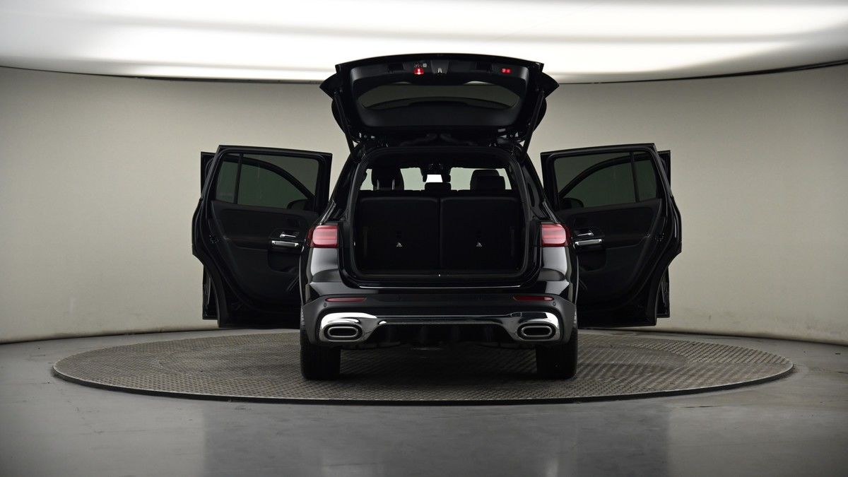More views of Mercedes-Benz GLB
