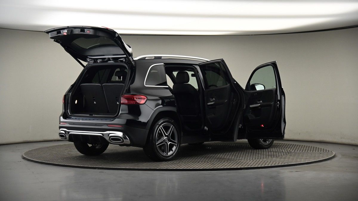 More views of Mercedes-Benz GLB