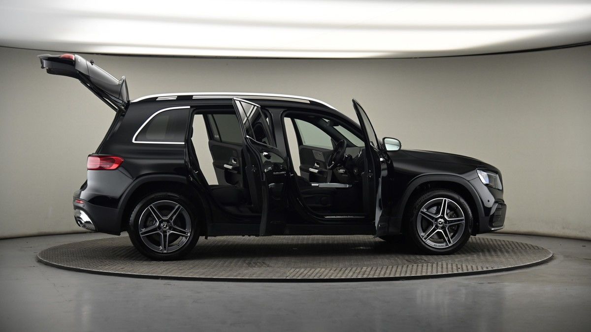 More views of Mercedes-Benz GLB