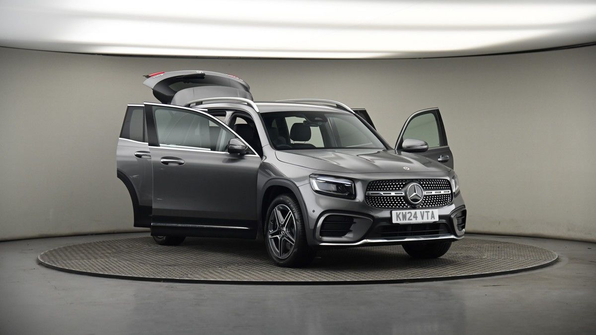 More views of Mercedes-Benz GLB