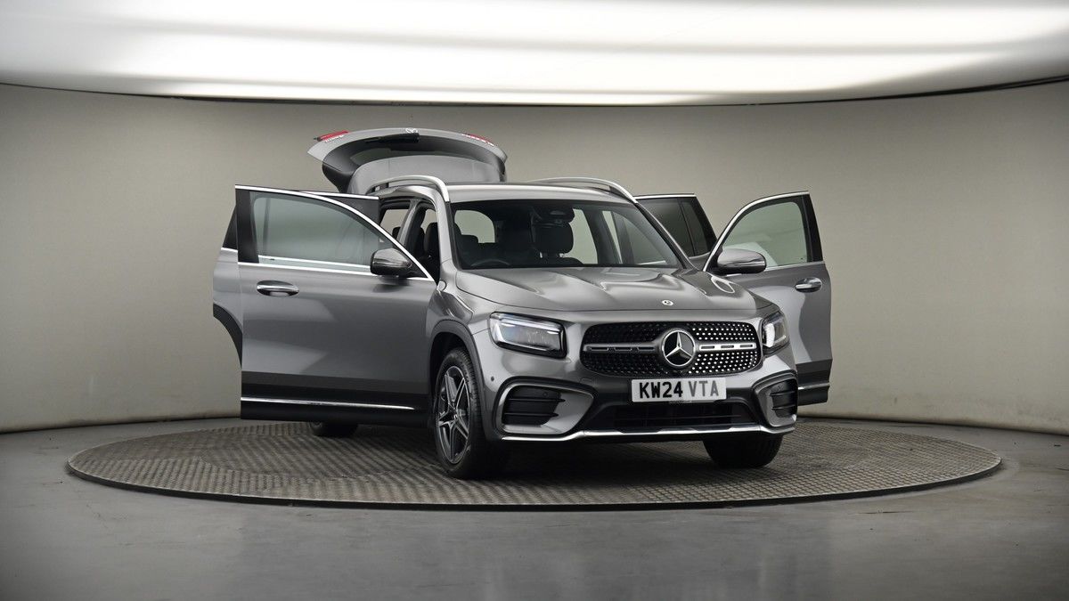 More views of Mercedes-Benz GLB