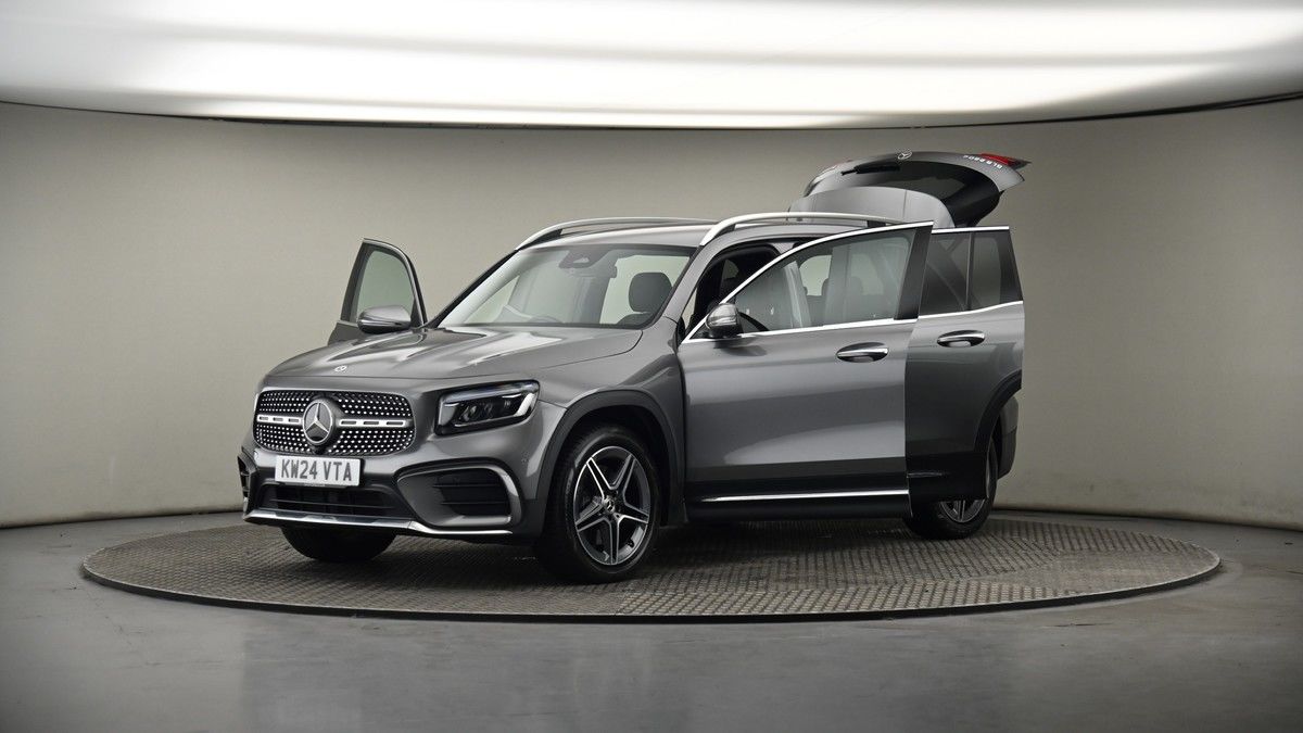 More views of Mercedes-Benz GLB