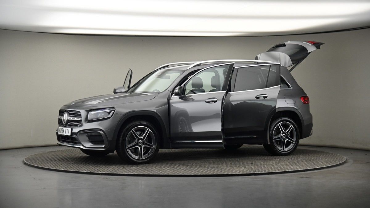 More views of Mercedes-Benz GLB