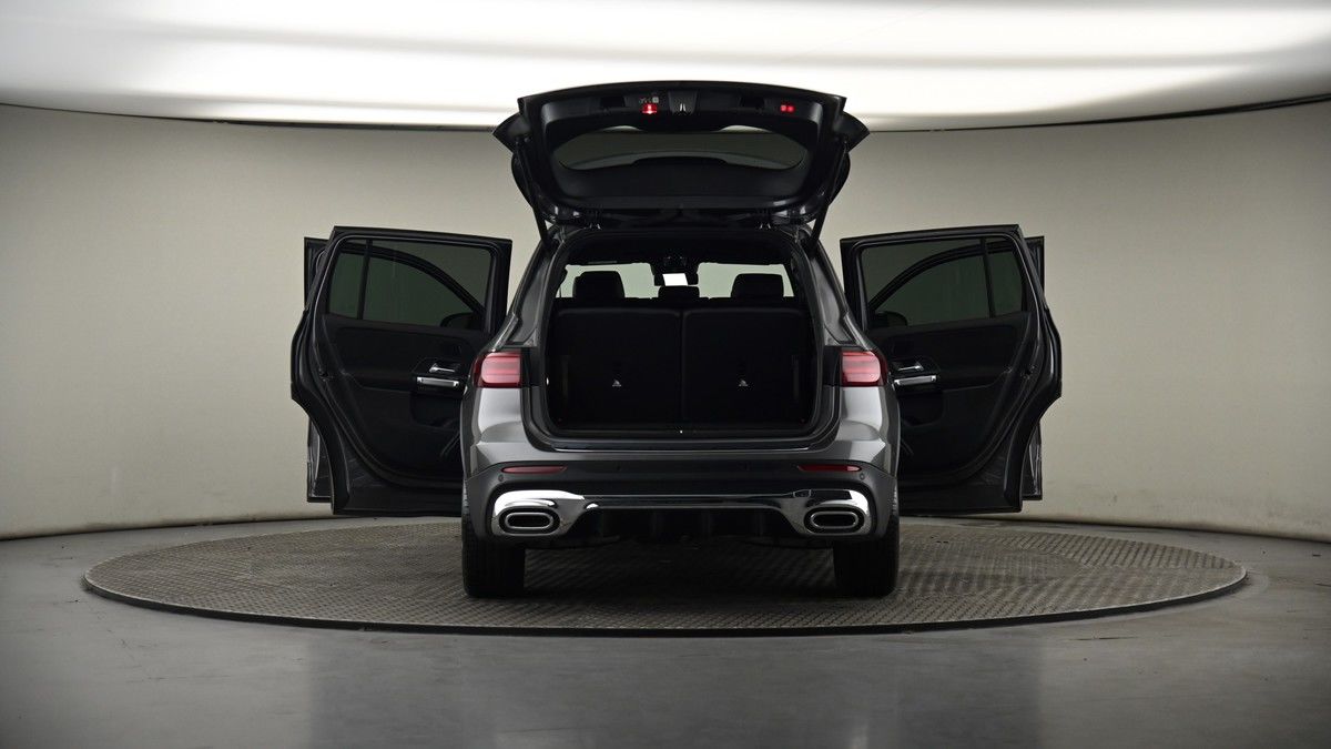 More views of Mercedes-Benz GLB