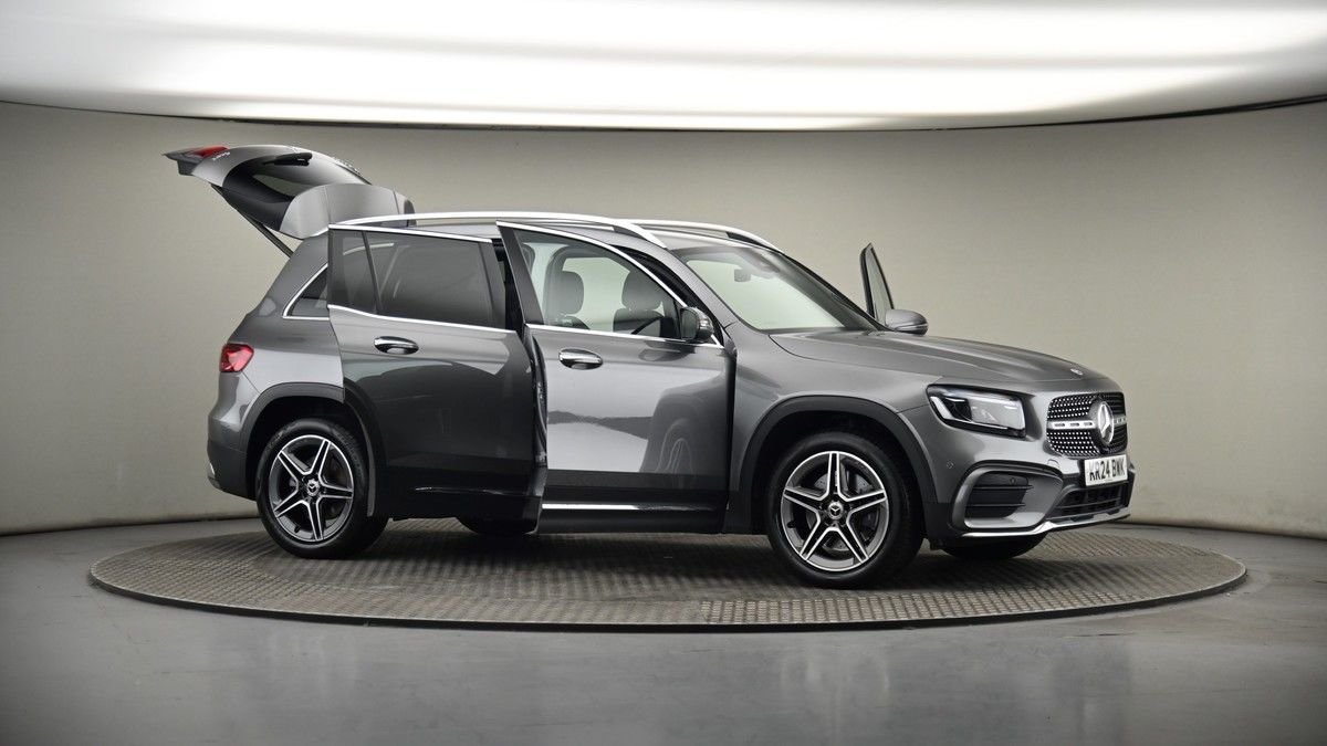 More views of Mercedes-Benz GLB