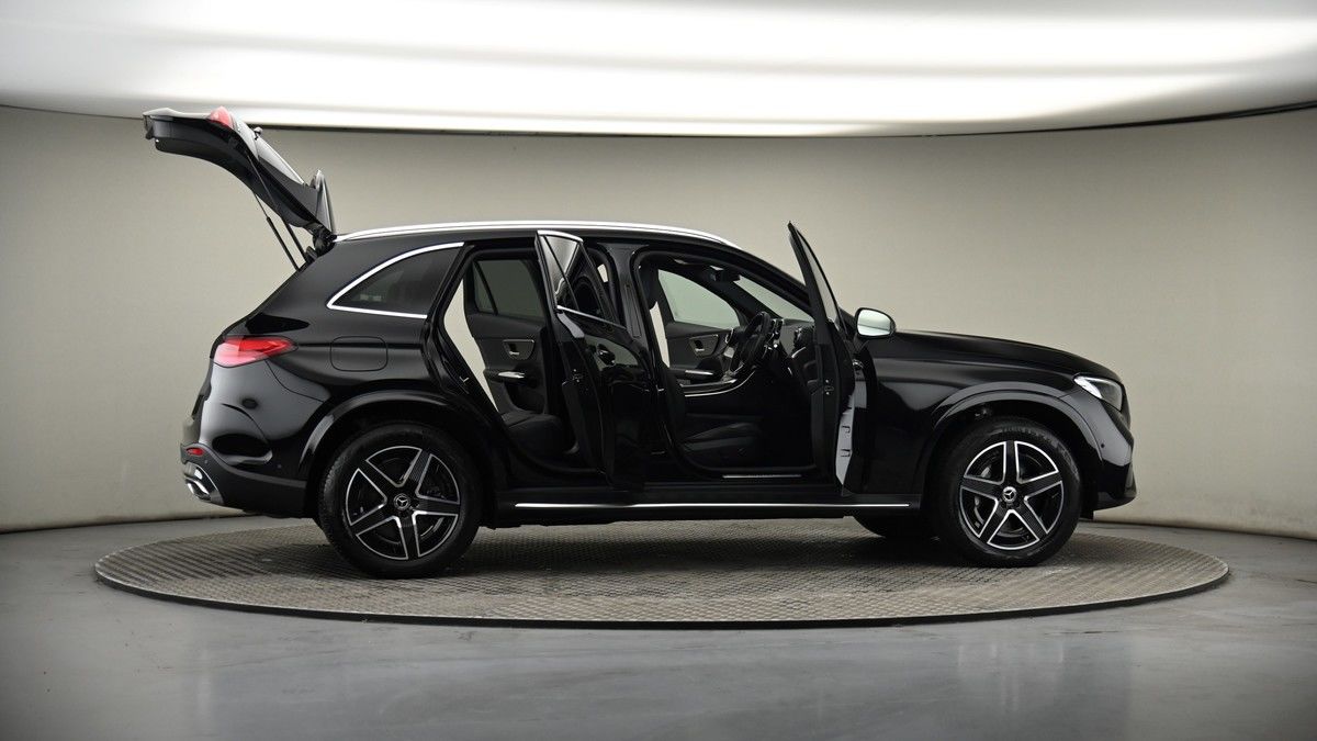 More views of Mercedes-Benz GLC