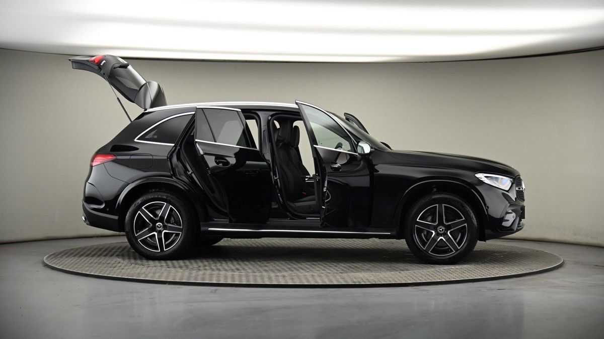 More views of Mercedes-Benz GLC