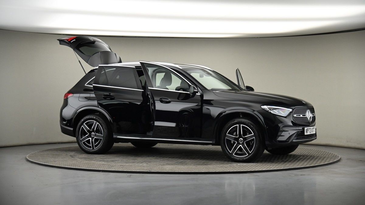 More views of Mercedes-Benz GLC