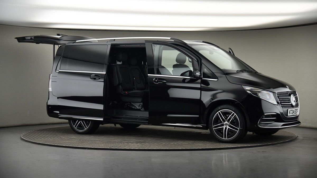 More views of Mercedes-Benz V Class