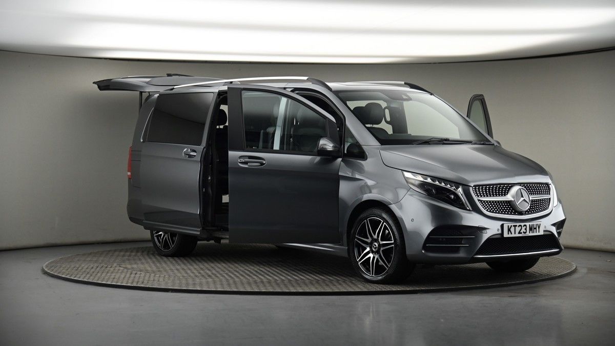 More views of Mercedes-Benz V Class
