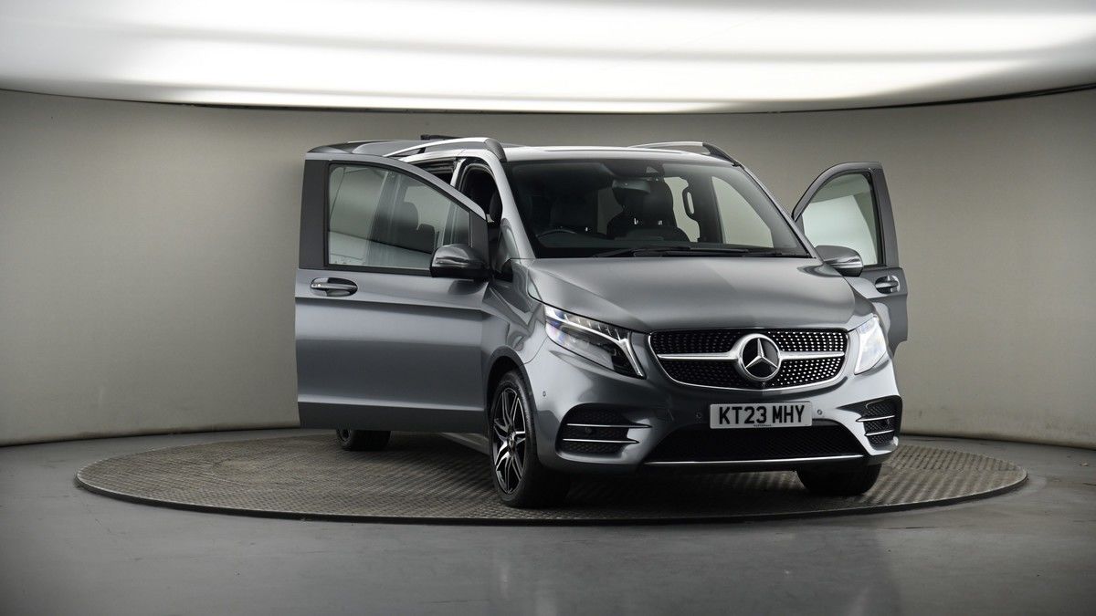 More views of Mercedes-Benz V Class