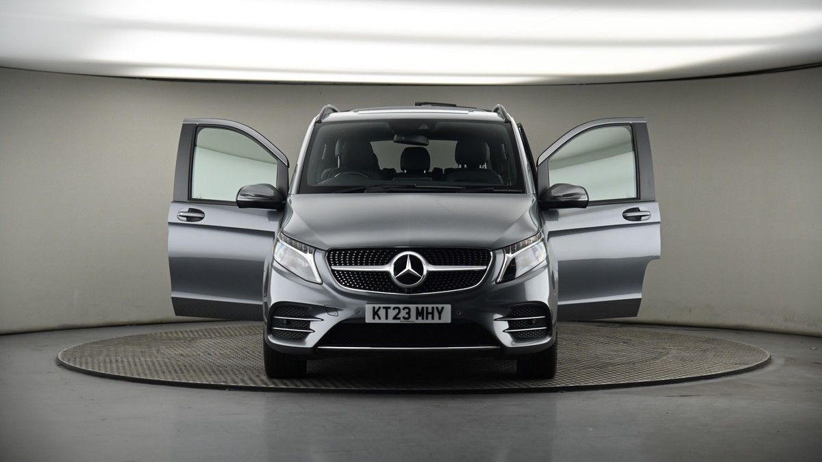 More views of Mercedes-Benz V Class