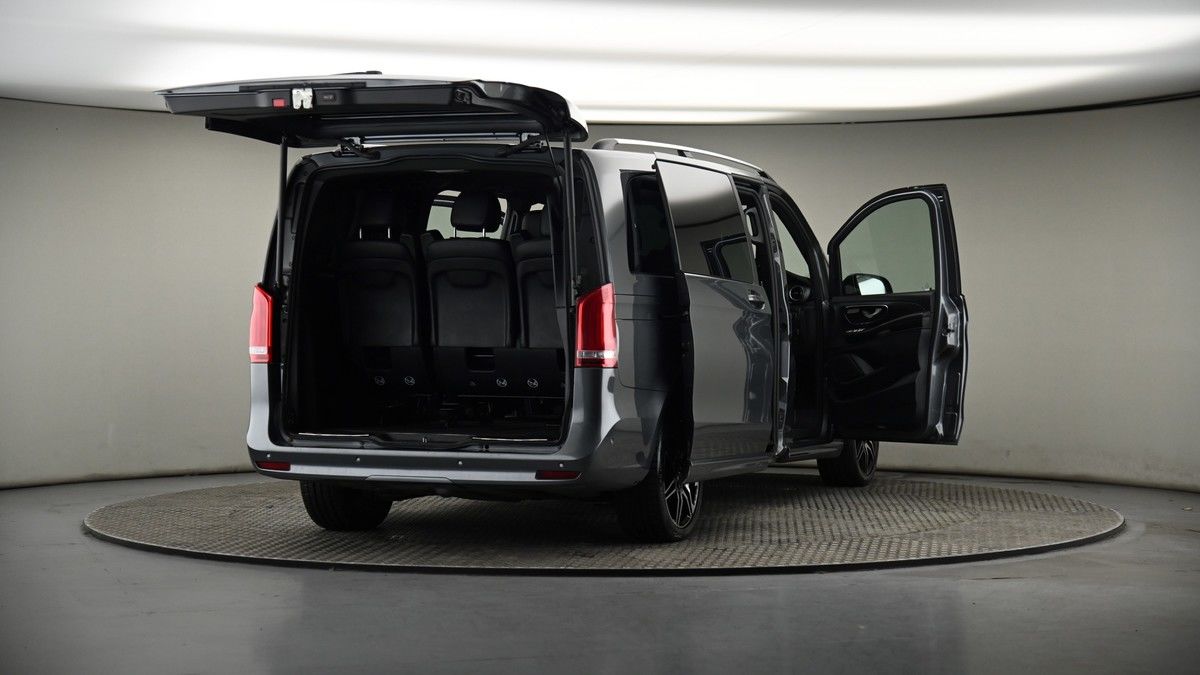 More views of Mercedes-Benz V Class