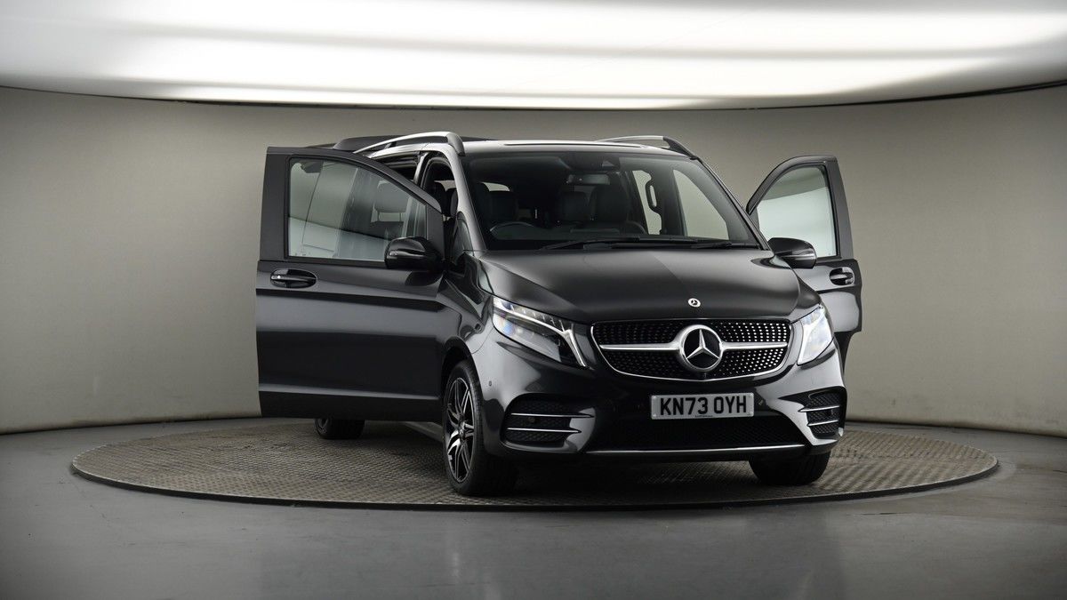 More views of Mercedes-Benz V Class