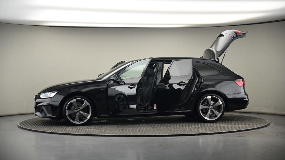 More views of Audi A4 Avant