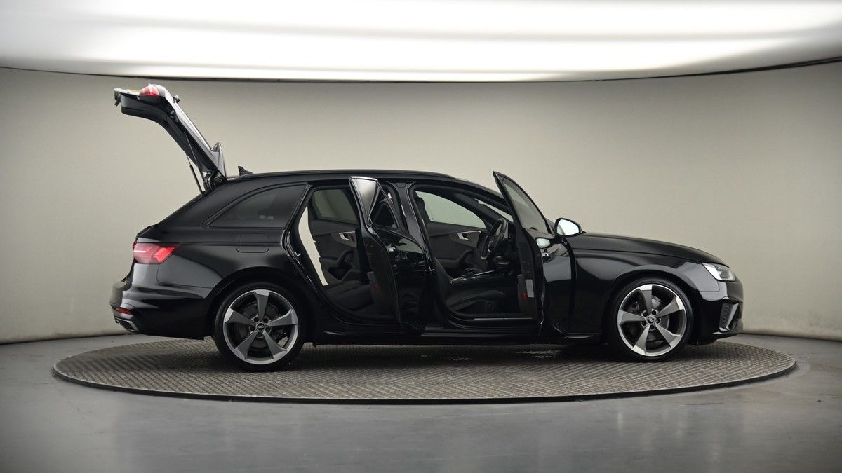 More views of Audi A4 Avant