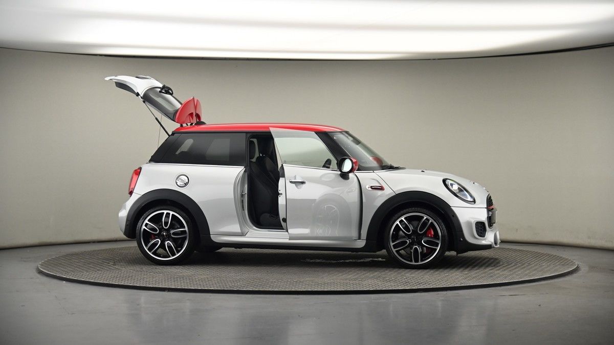 More views of MINI Hatch