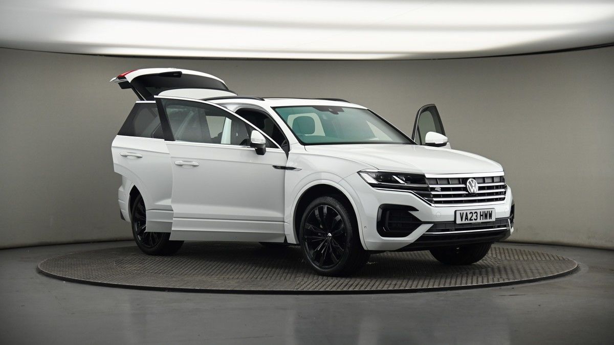 More views of Volkswagen Touareg