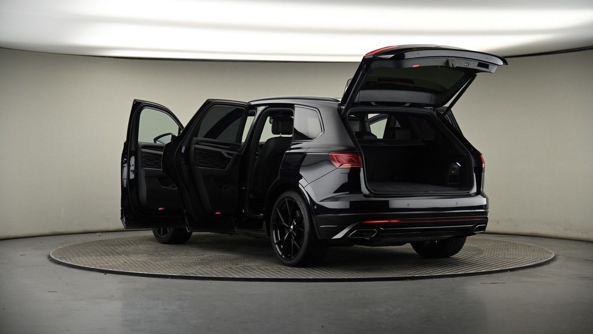 Volkswagen Touareg Image 8