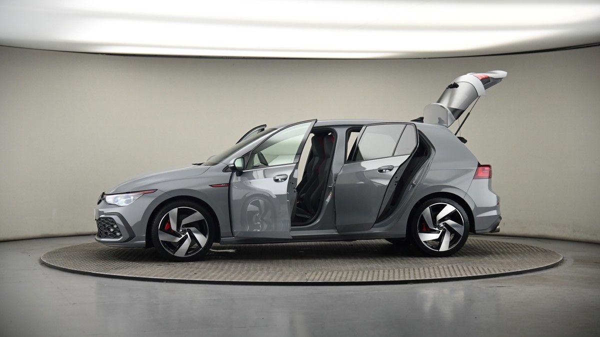More views of Volkswagen Golf