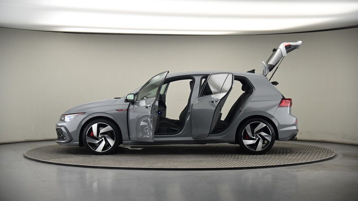 More views of Volkswagen Golf
