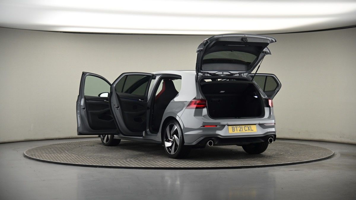 Volkswagen Golf Image 7