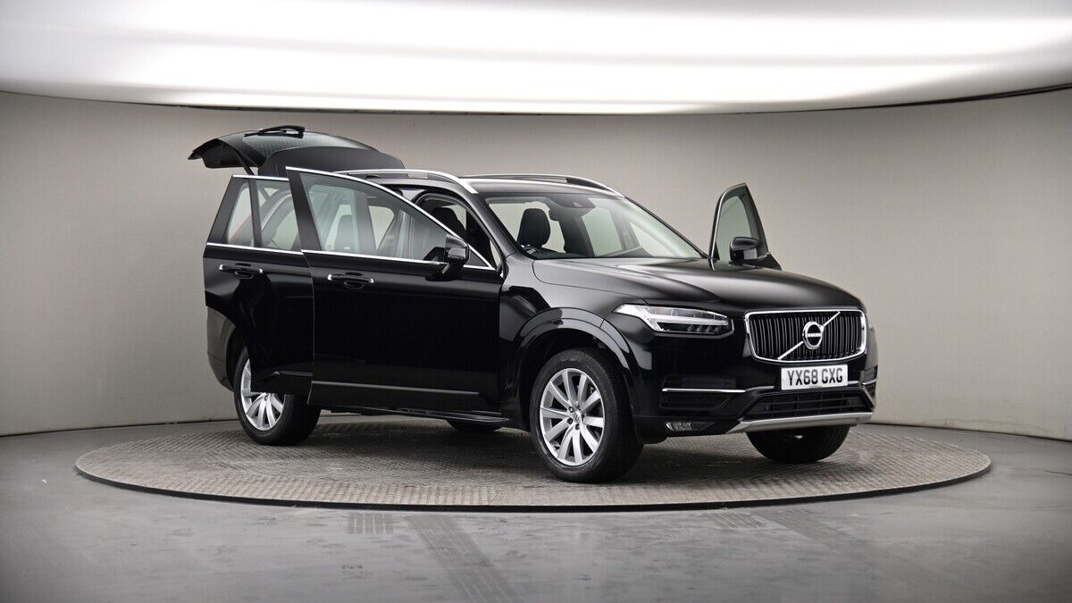 More views of Volvo XC90