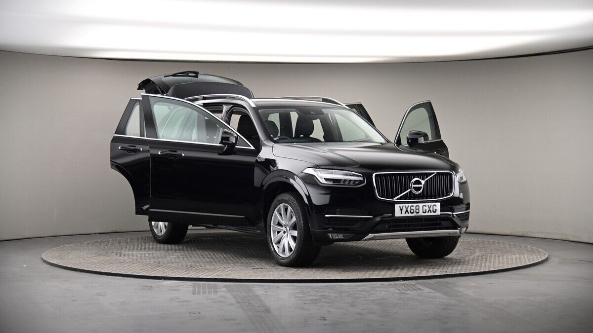 More views of Volvo XC90