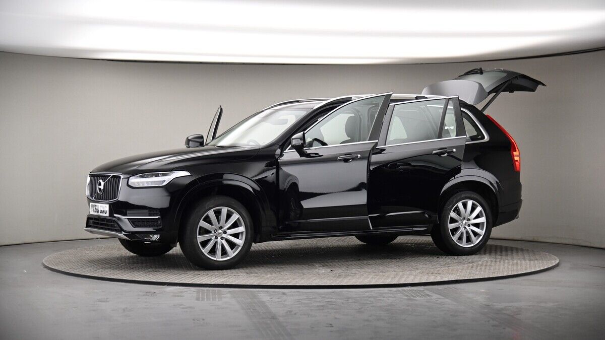 More views of Volvo XC90