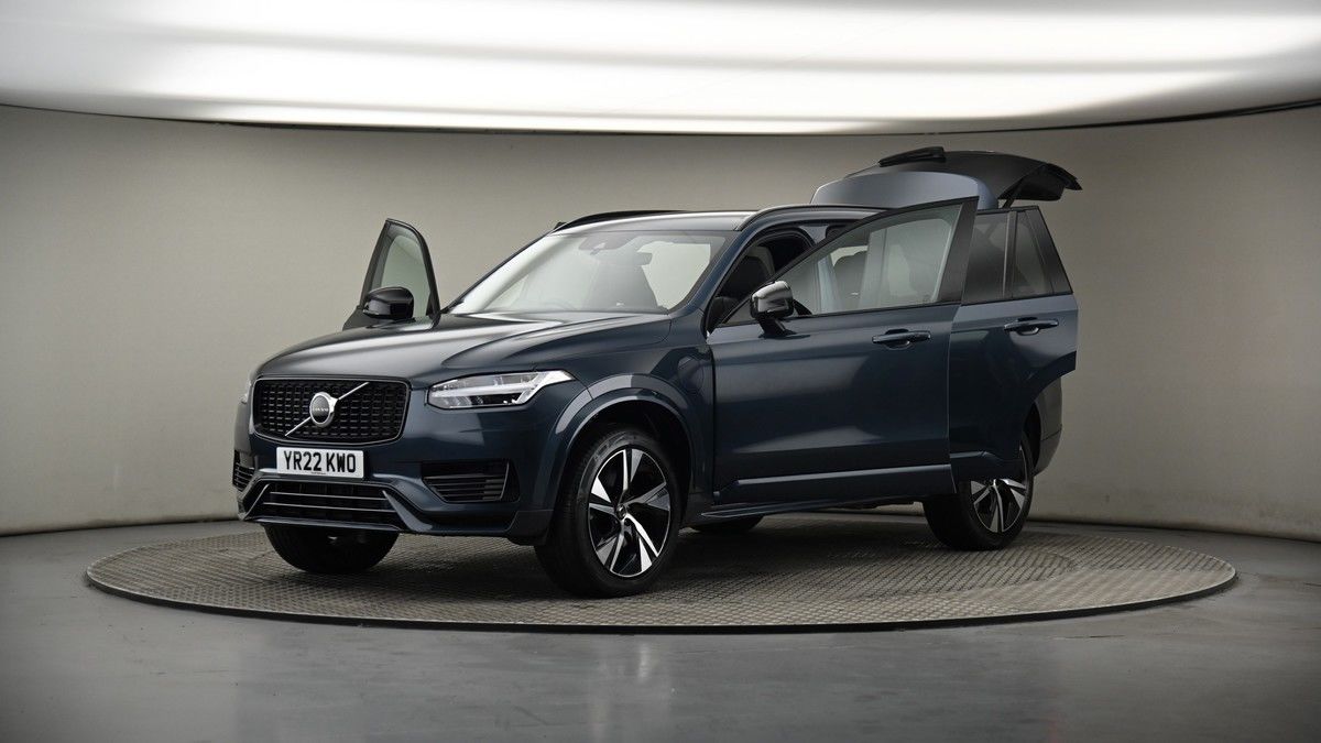 More views of Volvo XC90