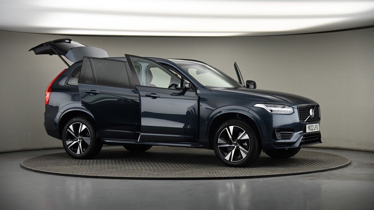 More views of Volvo XC90