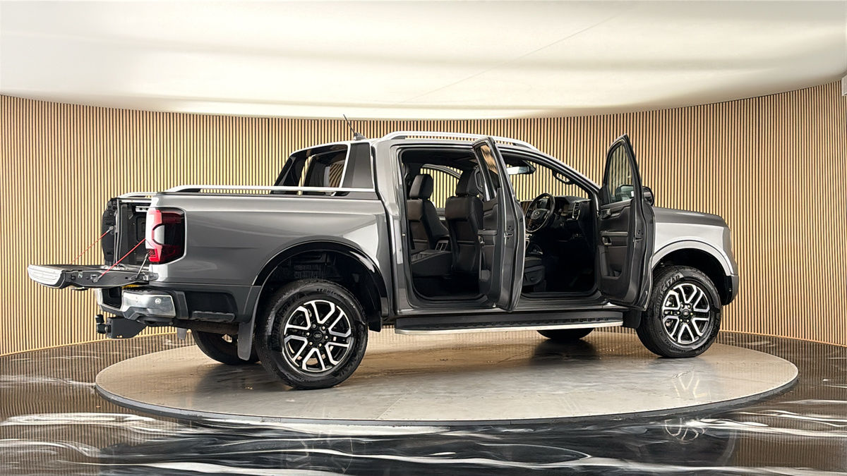 More views of Ford Ranger